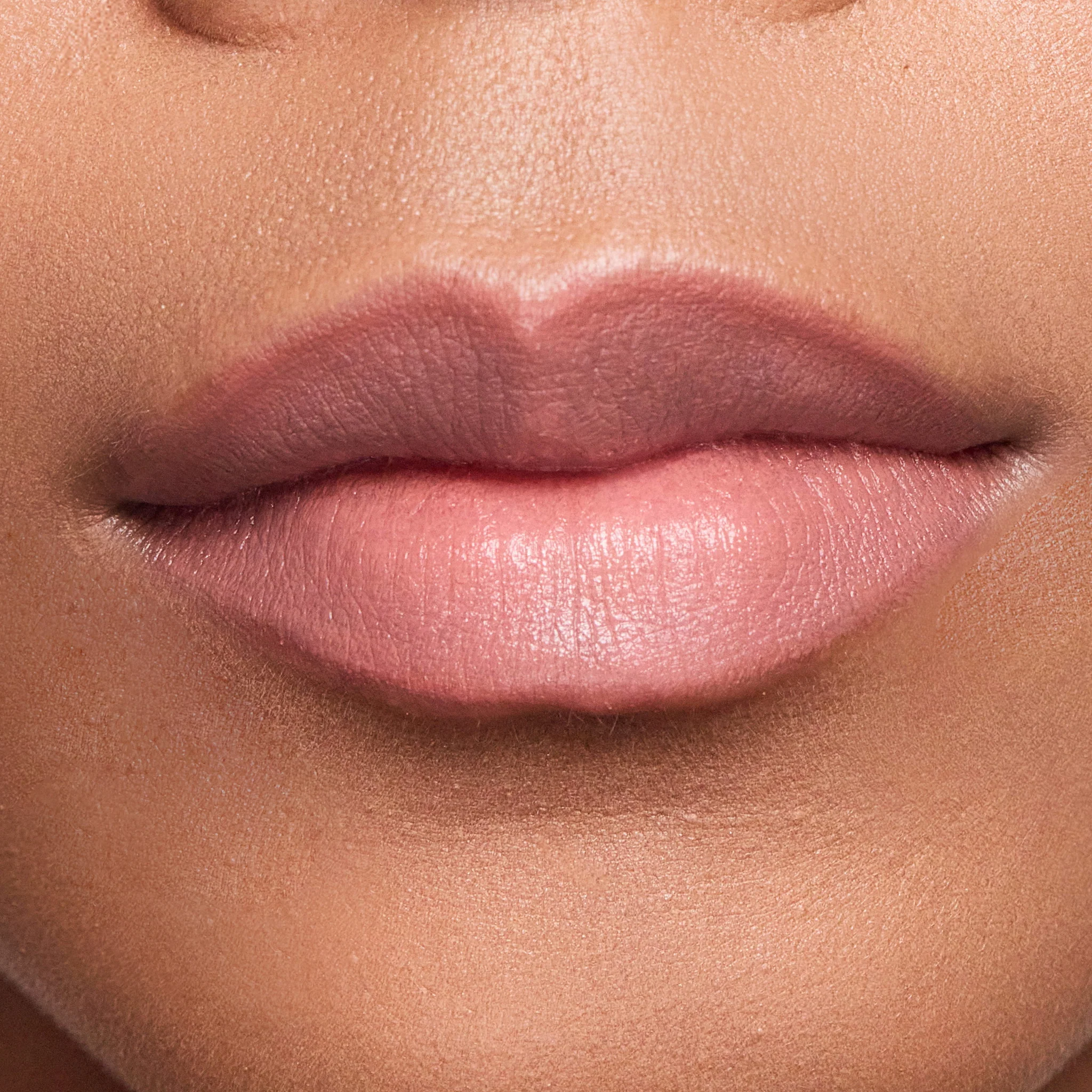 Easy Lip Color - Image 44